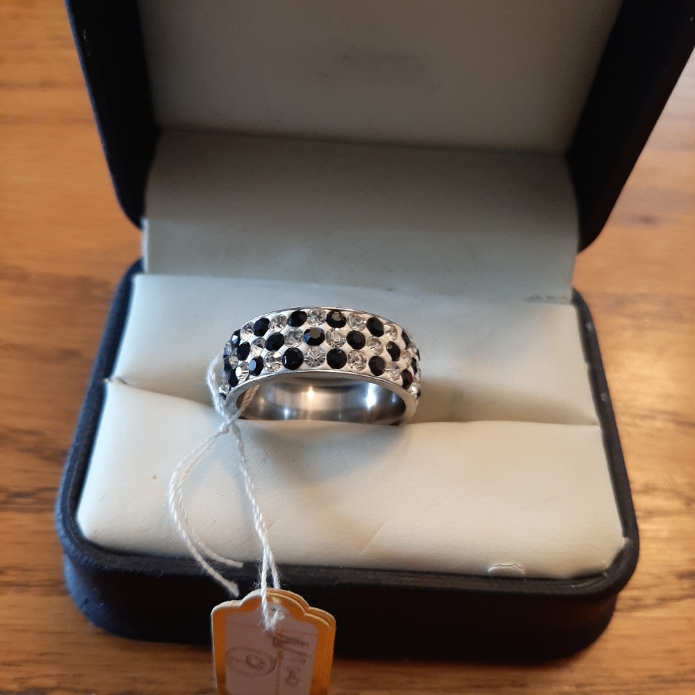 Ladies Jewelry